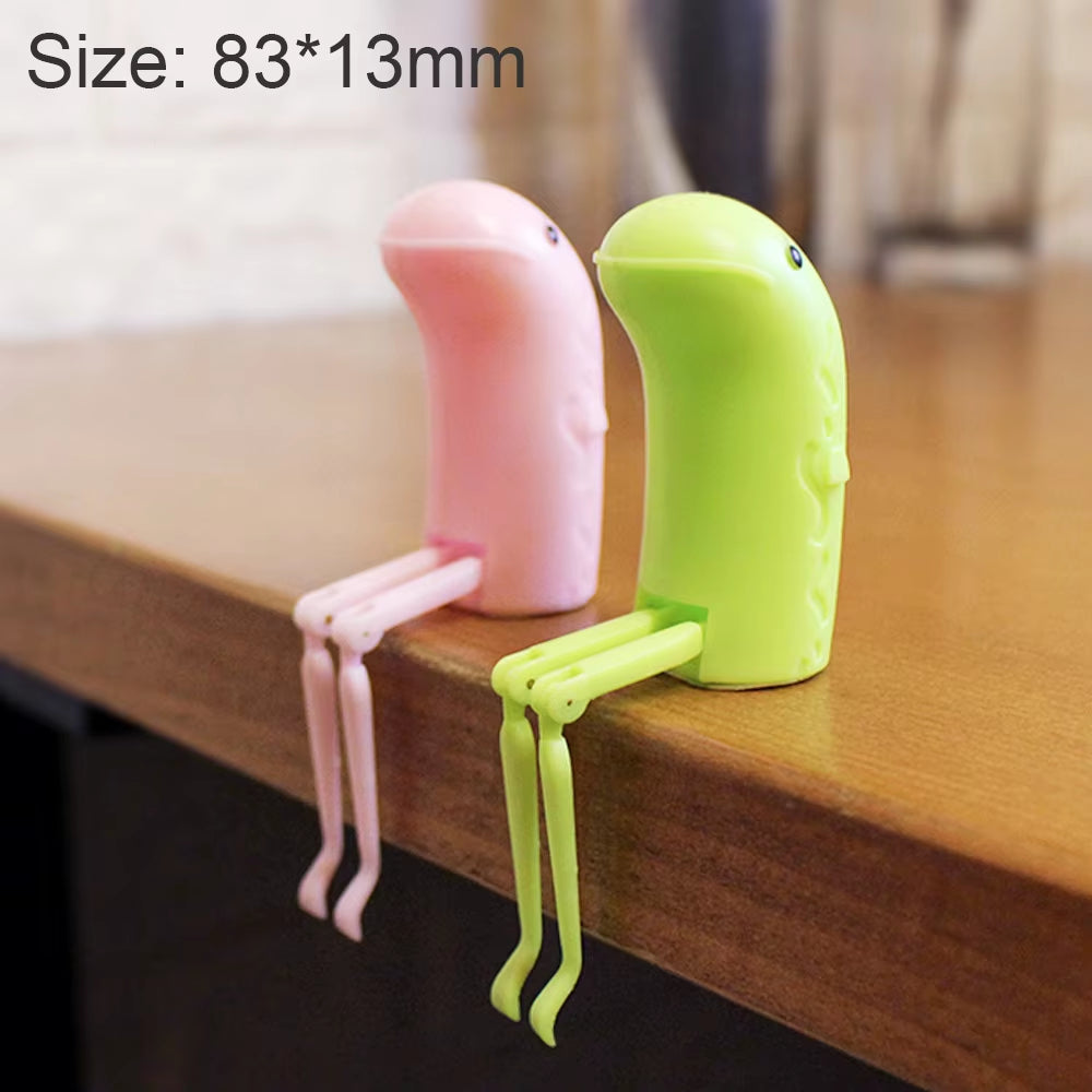 Car Freshener ABS Shaking Legs Eel Perfume Clip Ornaments Cute Automobiles Air Outlet Vents Solid Fragrance Smell Diffuser Gifts